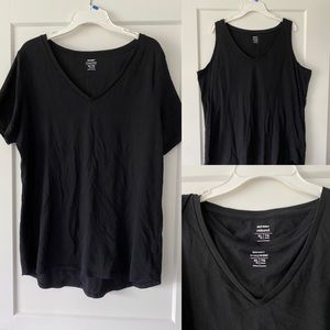 Two Old Navy tops XL tall